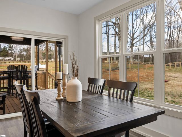 2355 Mays Bridge Road, Greer, SC 29651