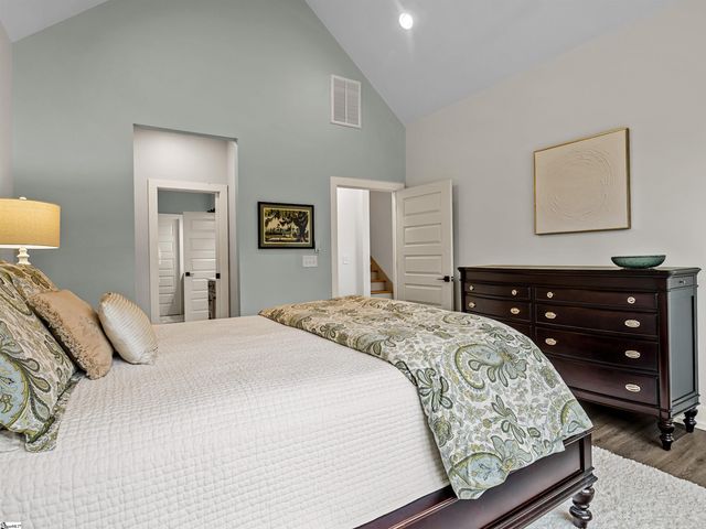 2355 Mays Bridge Road, Greer, SC 29651
