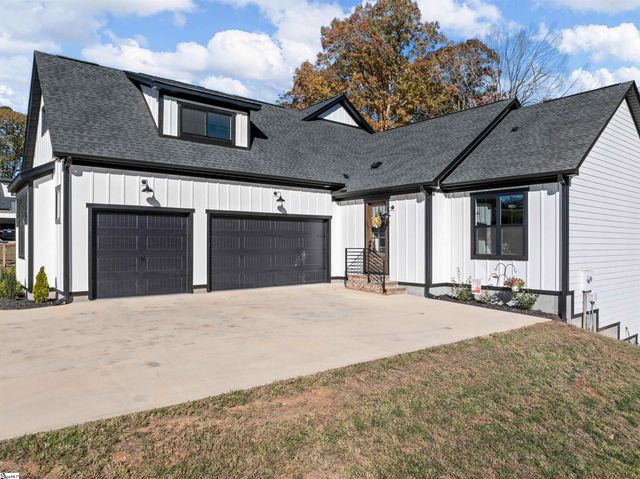 2355 Mays Bridge Road, Greer, SC 29651