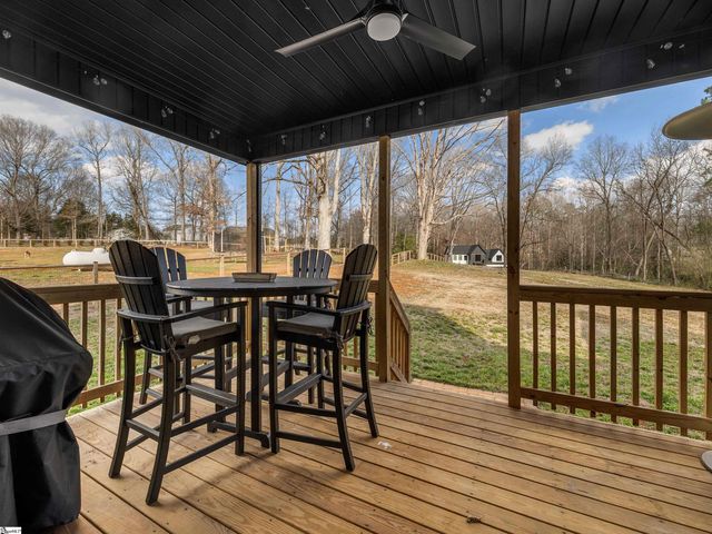 2355 Mays Bridge Road, Greer, SC 29651