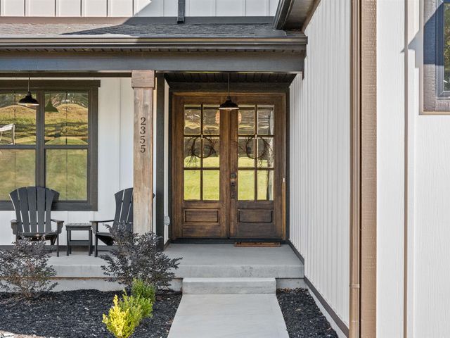 2355 Mays Bridge Road, Greer, SC 29651