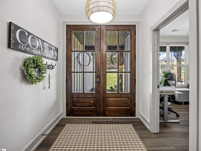 2355 Mays Bridge Road, Greer, SC 29651