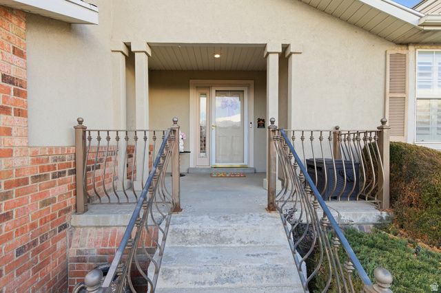 9354 S WELBY HILLS DR, West Jordan, UT 84088