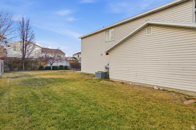 9354 S WELBY HILLS DR, West Jordan, UT 84088