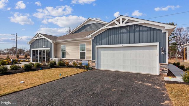 101 DELHAAS CIR, Bristol, PA 19007