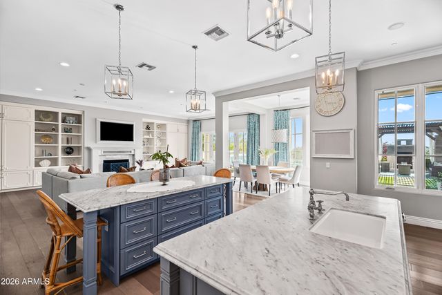 9290 E THOMPSON PEAK Parkway 102, Scottsdale, AZ 85255