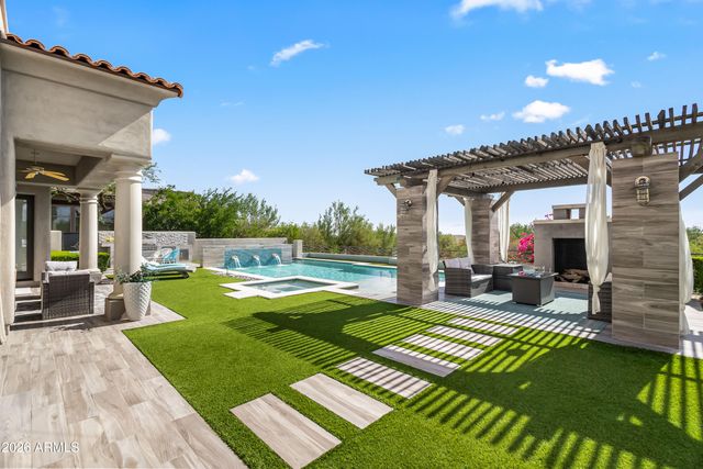 9290 E THOMPSON PEAK Parkway 102, Scottsdale, AZ 85255