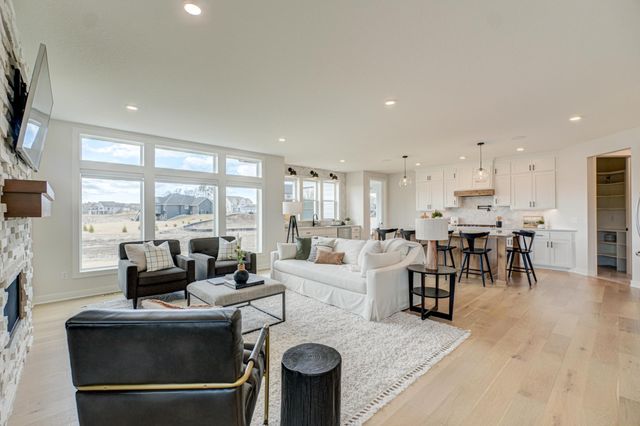 14415 49th Street N, Stillwater, MN 55082