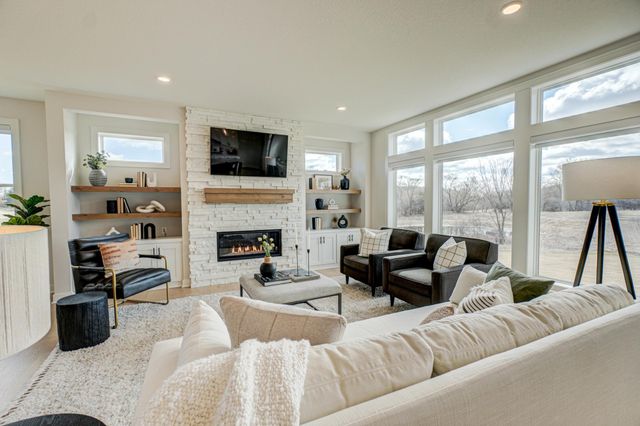 14415 49th Street N, Stillwater, MN 55082