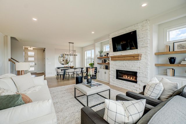 14415 49th Street N, Stillwater, MN 55082