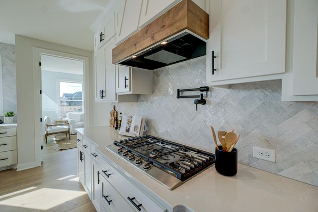 14415 49th Street N, Stillwater, MN 55082