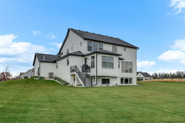 14415 49th Street N, Stillwater, MN 55082