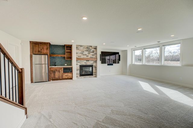 14415 49th Street N, Stillwater, MN 55082