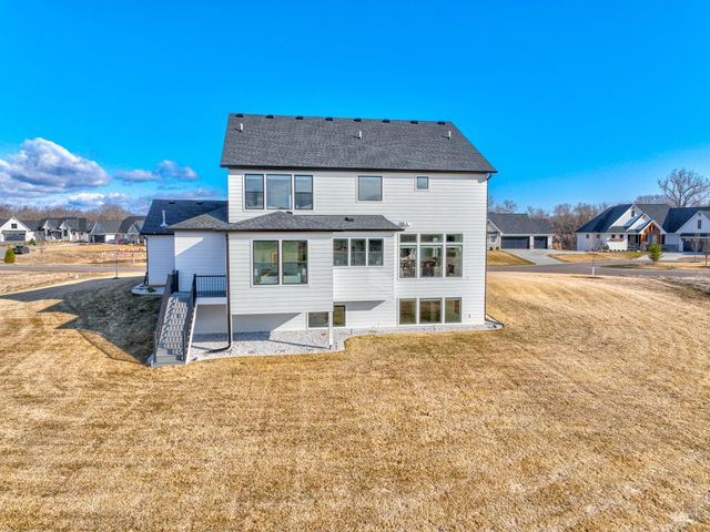 14415 49th Street N, Stillwater, MN 55082