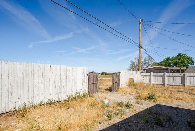 9116 G Avenue, Hesperia, CA 92345