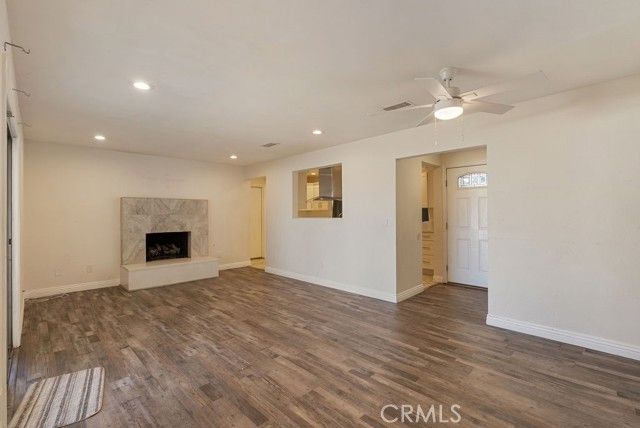 9116 G Avenue, Hesperia, CA 92345