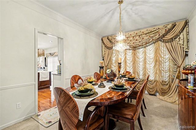 7316 N Central Park, Utica, MI 48317