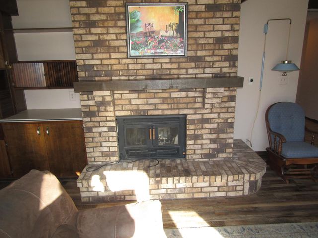 712 Colonial Ct., Salina, KS 67401