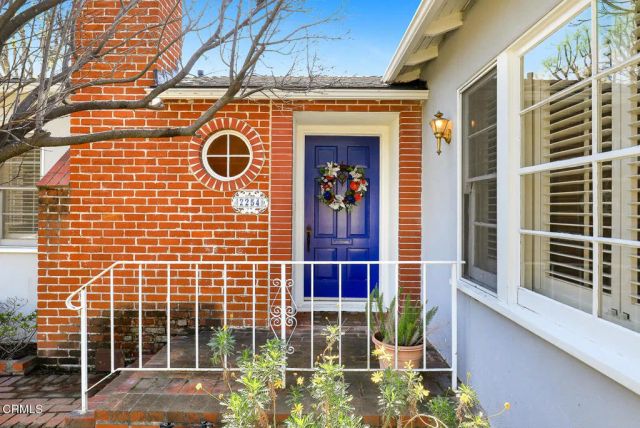 2254 Queensberry Road, Pasadena, CA 91104