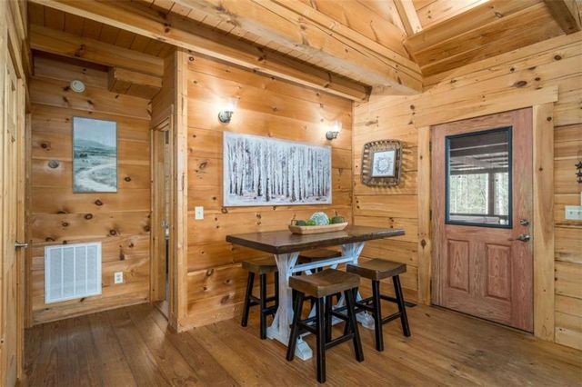 161 Finncannon Drive, Ellijay, GA 30536