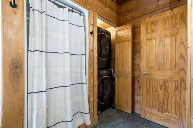 161 Finncannon Drive, Ellijay, GA 30536