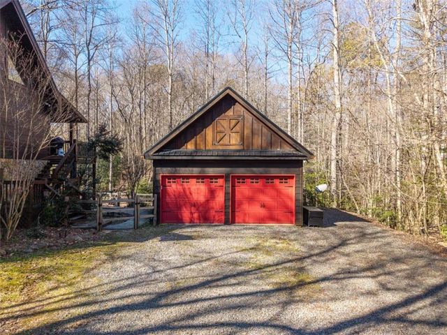 161 Finncannon Drive, Ellijay, GA 30536