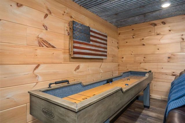 161 Finncannon Drive, Ellijay, GA 30536