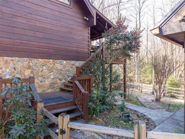 161 Finncannon Drive, Ellijay, GA 30536