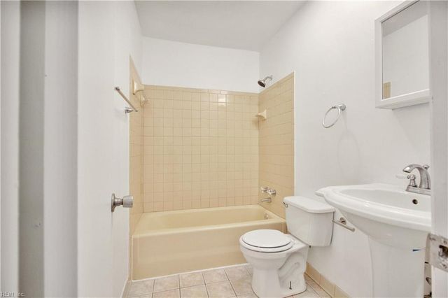 2904 Bamberg PL, Virginia Beach, VA 23453