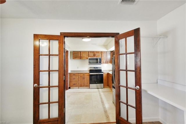 2904 Bamberg PL, Virginia Beach, VA 23453