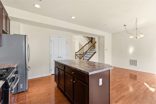 3001 Pointe View, Adams Twp, PA 16046