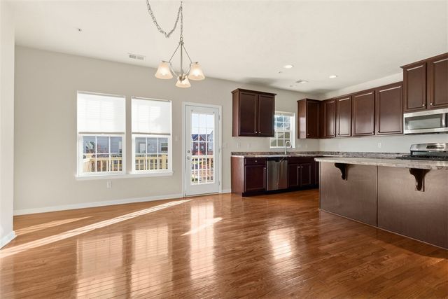 3001 Pointe View, Adams Twp, PA 16046