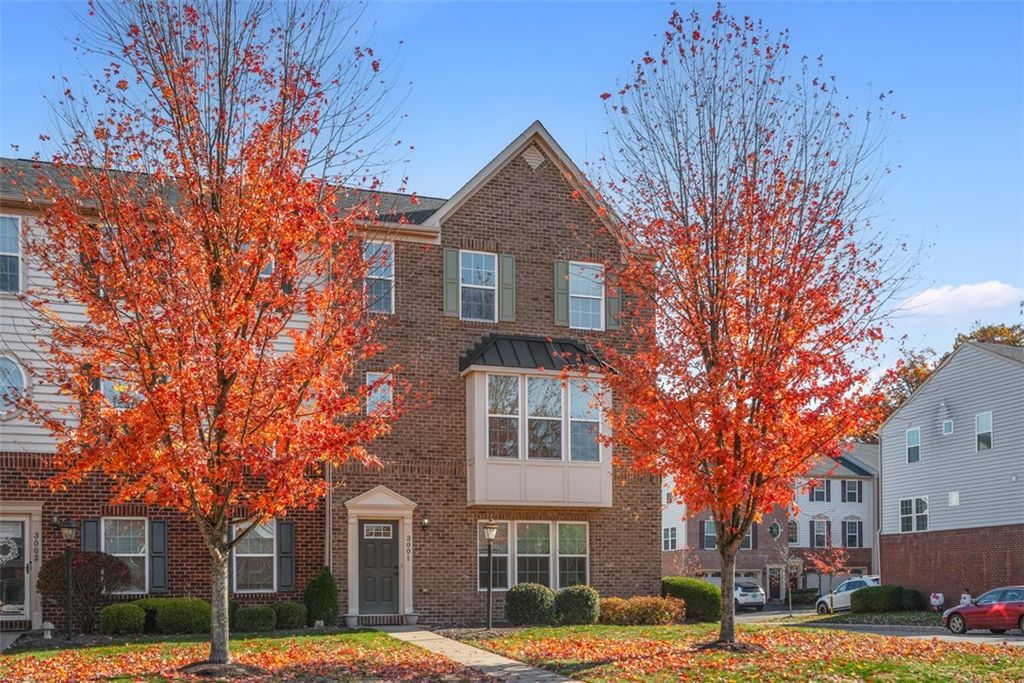 3001 Pointe View, Adams Twp, PA 16046