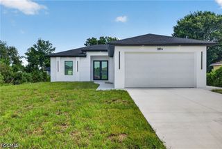 3814 34th ST SW, Lehigh Acres, FL 33976