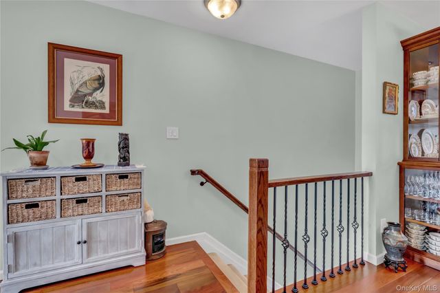 219 Mariners Way, Copiague, NY 11726