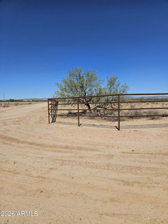 21701 W Galvin Street 3, Wittmann, AZ 85361 — photo 5