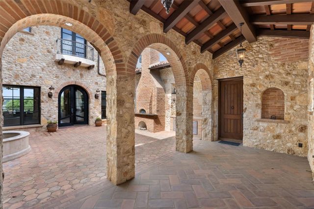 16714 Forest WAY, Austin, TX 78734