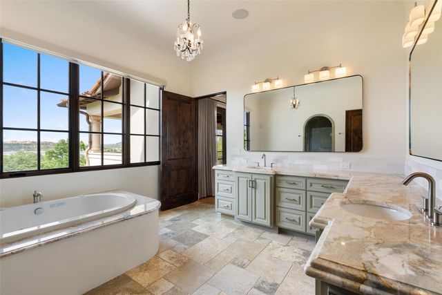 16714 Forest WAY, Austin, TX 78734