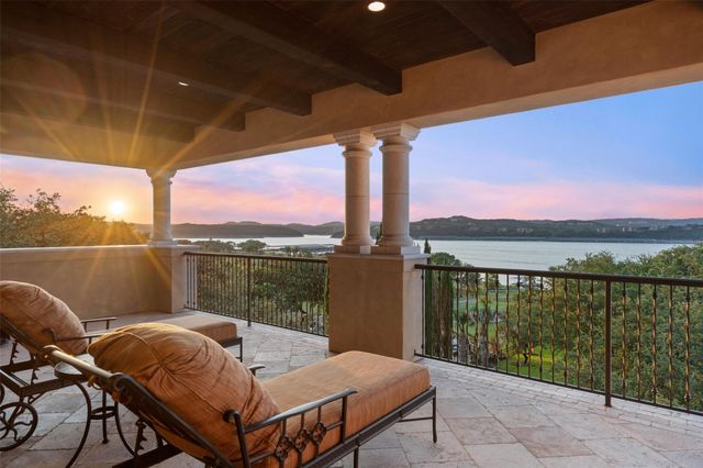 16714 Forest WAY, Austin, TX 78734