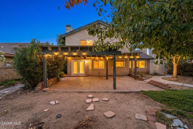 42910 Burlwood Drive, Lancaster, CA 93536