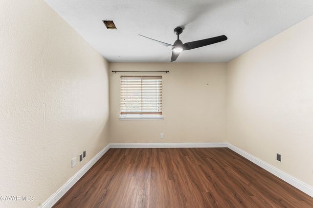 42910 Burlwood Drive, Lancaster, CA 93536
