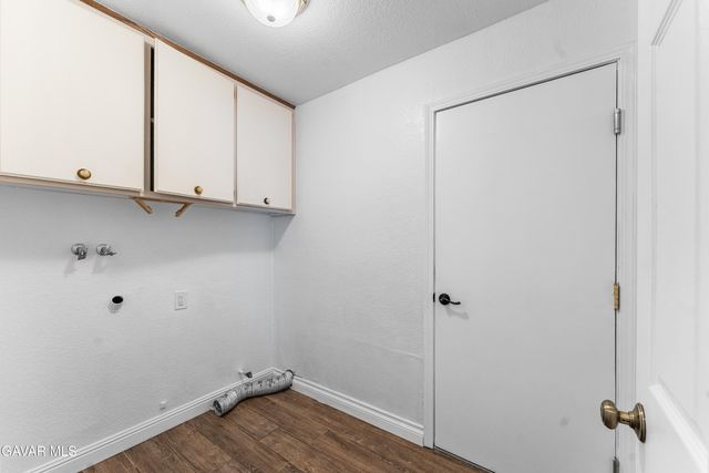 42910 Burlwood Drive, Lancaster, CA 93536
