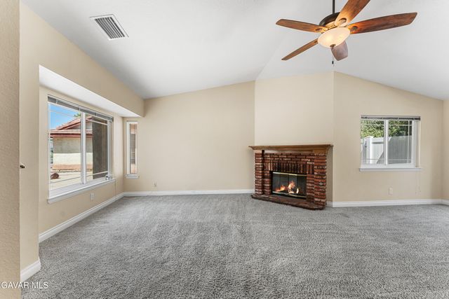 42910 Burlwood Drive, Lancaster, CA 93536