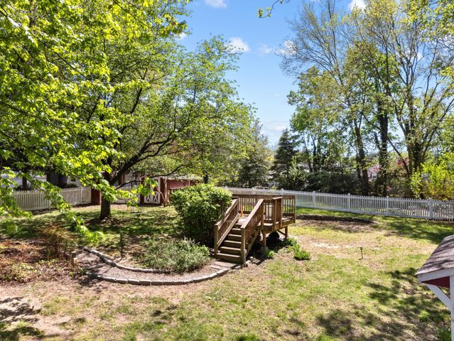 514 N FORK LANDING, Cinnaminson, NJ 08077