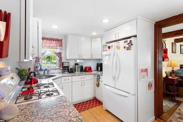 514 N FORK LANDING, Cinnaminson, NJ 08077