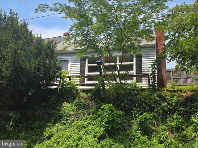 317 E WASHINGTON ST, Elizabethtown, PA 17022