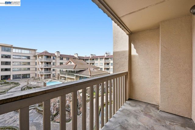 1400 Carpentier St 315, San Leandro, CA 94577