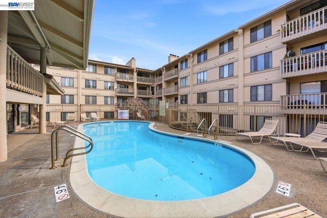 1400 Carpentier St 315, San Leandro, CA 94577