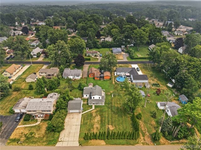 6709 Hamilton Drive, Evans, NY 14047