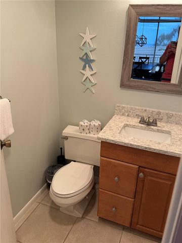 7600 BAYSHORE DRIVE 205, Treasure Island, FL 33706